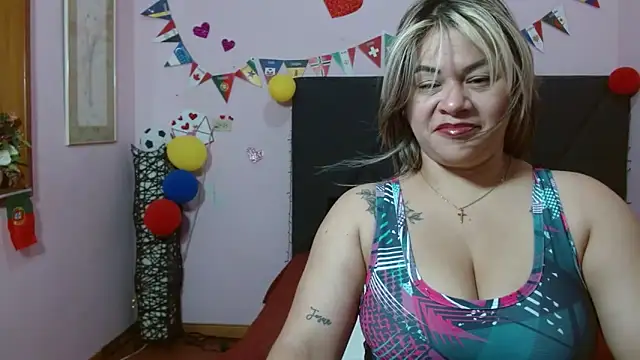 pamela echeverria online show from July 2026 11:23:01 AM
