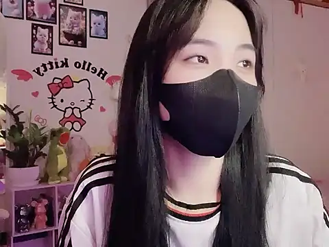 keelinnn19 online show from October 2025 05:46:02 PM