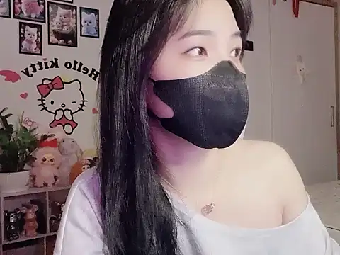 keelinnn19 online show from October 2025 08:27:02 PM