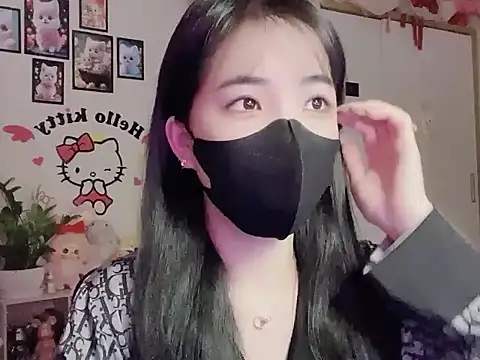 keelinnn19 online show from October 2025 08:59:02 PM