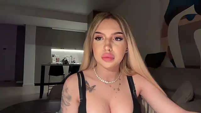 sexyanais online show from May 2026 10:37:01 PM
