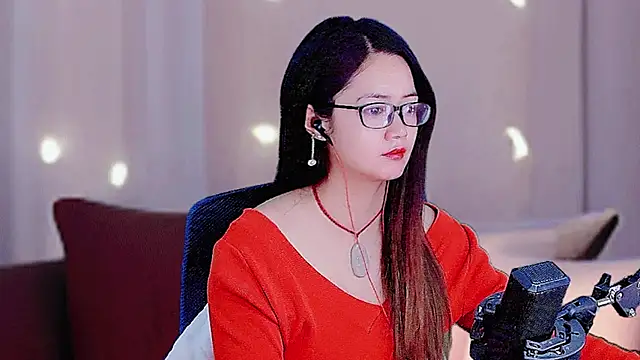 Snapshot of September79 chatting on November 2025 12:05:01 AM September79 online show from November 2025 12:05:01 AM