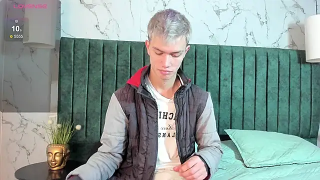 nicktorn online show from October 2025 12:50:02 PM