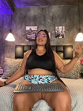 Snapshot of aranzzalatin chatting on February 2026 12:02:01 PM aranzzalatin online show from February 2026 12:02:01 PM