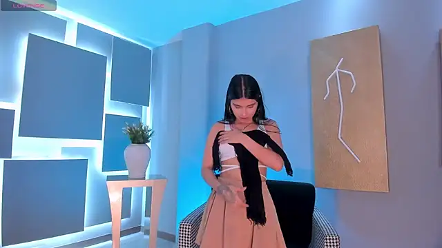 MiaLaurence online show from September 2025 07:37:01 PM