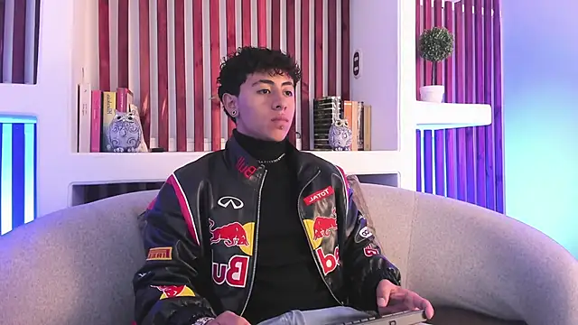 Snapshot of Troy_dalton chatting on September 2025 07:19:02 PM Troy dalton online show from September 2025 07:19:02 PM