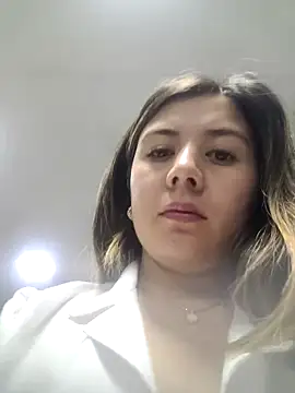 Sophie del Castillo online show from December 2025 12:40:02 AM