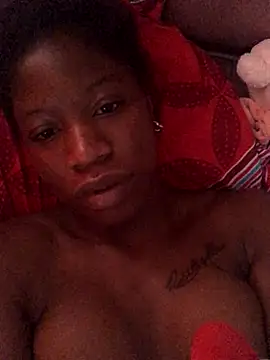 MichellePose online show from November 2025 04:51:01 PM