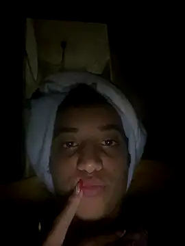 Snapshot of Larissa41 chatting on January 2026 12:03:02 AM Larissa41 online show from January 2026 12:03:02 AM