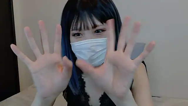 sarina at online show from November 2025 04:28:02 AM