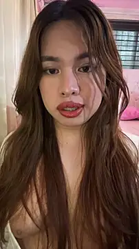 SluttyRogue online show from November 2025 04:50:02 AM