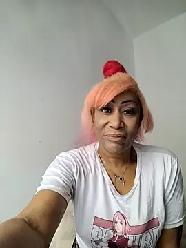 iamlalamilano online show from April 2026 12:50:01 PM