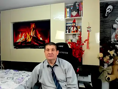 SpartacusDaddy48 online show from March 2026 09:02:02 AM