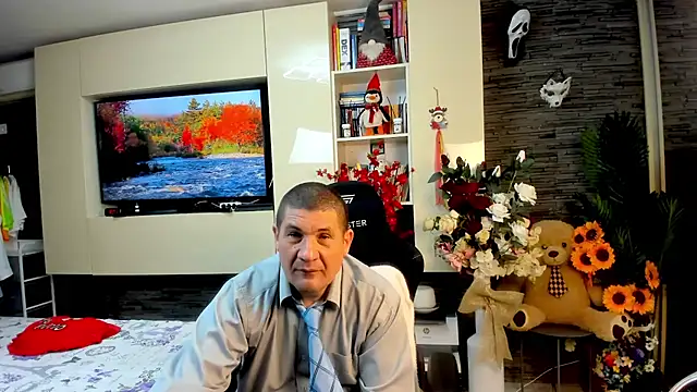Snapshot of SpartacusDaddy48 chatting on May 2026 03:09:02 PM SpartacusDaddy48 online show from May 2026 03:09:02 PM