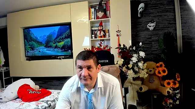 Snapshot of SpartacusDaddy48 chatting on May 2026 03:39:02 PM SpartacusDaddy48 online show from May 2026 03:39:02 PM