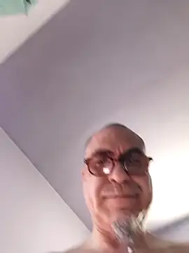 Snapshot of Sp71 chatting on February 2026 06:14:01 PM Sp71 online show from February 2026 06:14:01 PM