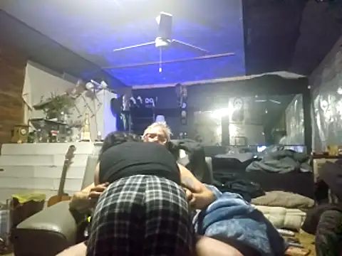 Billyschxh online show from January 2026 01:19:01 AM