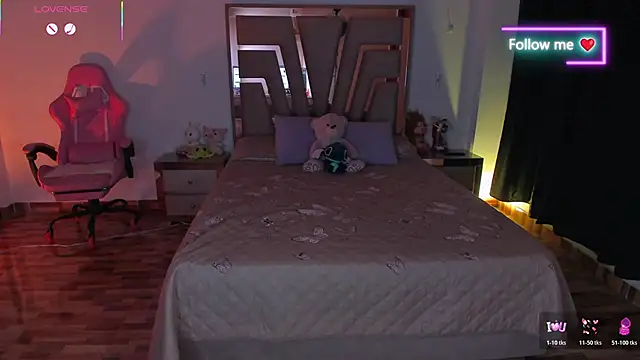 lunaarose online show from February 2026 05:33:02 AM