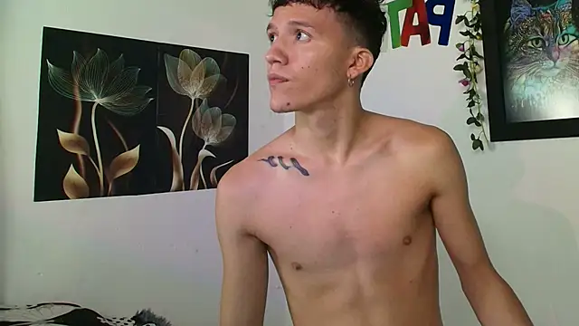 Patrick phoenix online show from October 2025 04:32:02 AM