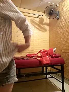 Snapshot of Adsatoh chatting on November 2025 06:47:01 AM Adsatoh online show from November 2025 06:47:01 AM