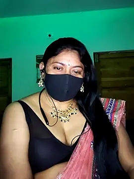 Snapshot of Telugu--Nadhini143 chatting on October 2025 03:45:01 PM Telugu--Nadhini143 online show from October 2025 03:45:01 PM