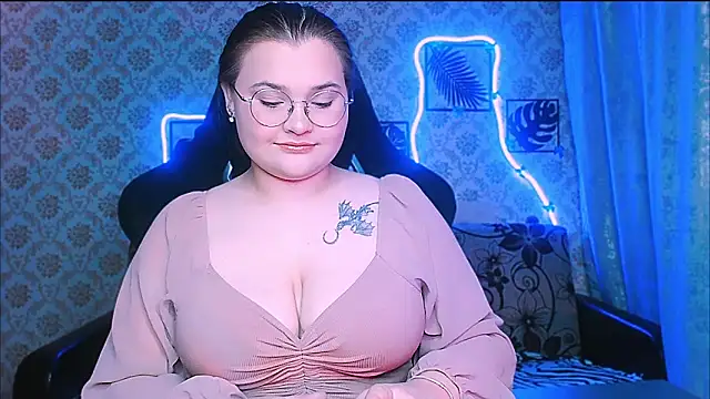 InLoveWithLife26 online show from March 2026 08:05:01 PM