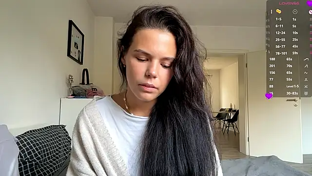 MaydaCornwall online show from October 2025 07:11:01 AM