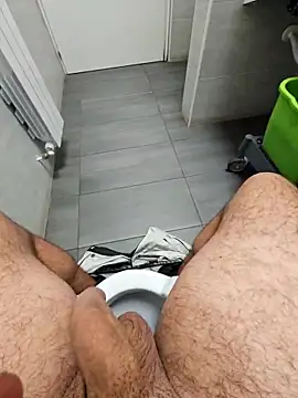 flirt 23 online show from April 2026 07:24:02 AM