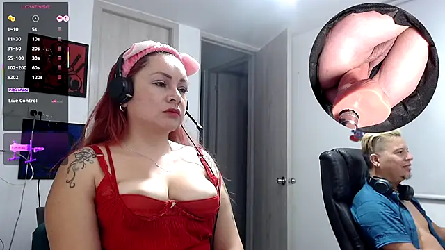 leidydi223 online show from November 2025 02:00:01 AM