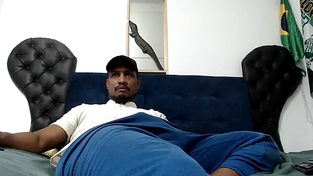 Snapshot of ElCaballeroNegro24 chatting on April 2026 02:36:02 AM ElCaballeroNegro24 online show from April 2026 02:36:02 AM