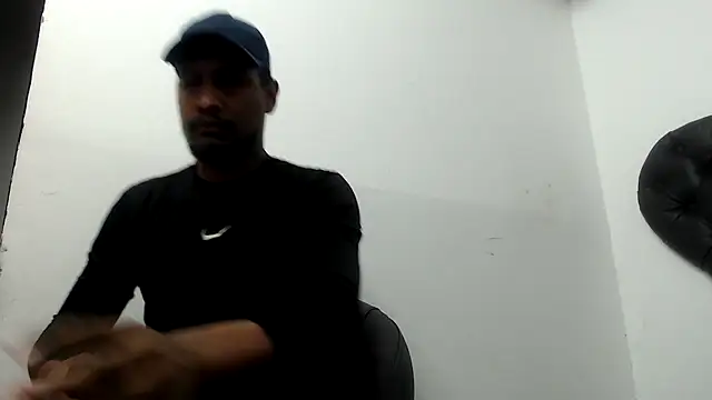 Snapshot of ElCaballeroNegro24 chatting on June 2026 03:09:02 AM ElCaballeroNegro24 online show from June 2026 03:09:02 AM