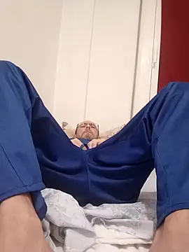 pakillobcn online show from December 2025 02:09:02 AM