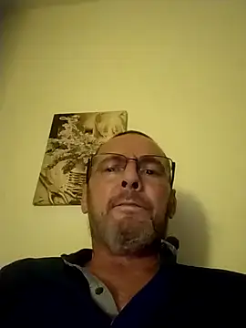 pakillobcn online show from December 2025 06:59:02 PM