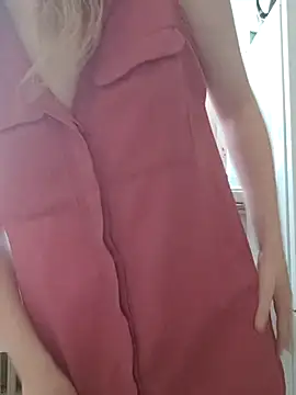 Moonolighta online show from November 2025 10:04:02 AM