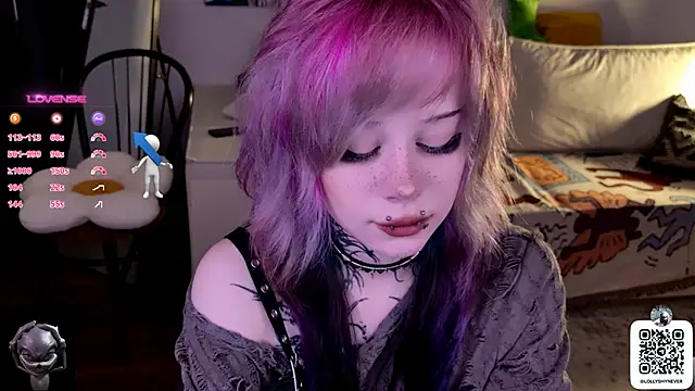 Lollyshy online show from October 2025 11:09:01 AM