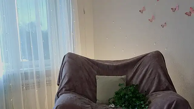 BlushinBloom online show from April 2026 05:51:02 AM