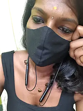 Snapshot of Honey_rosetamil chatting on May 2026 11:43:02 PM Honey rosetamil online show from May 2026 11:43:02 PM