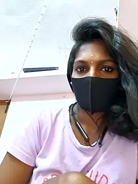 Snapshot of Honey_rosetamil chatting on May 2026 07:47:02 AM Honey rosetamil online show from May 2026 07:47:02 AM