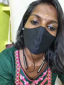 Snapshot of Honey_rosetamil chatting on June 2026 07:02:02 PM Honey rosetamil online show from June 2026 07:02:02 PM
