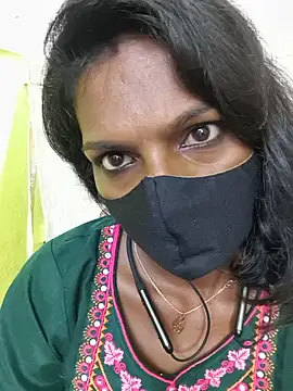 Snapshot of Honey_rosetamil chatting on June 2026 01:38:02 AM Honey rosetamil online show from June 2026 01:38:02 AM