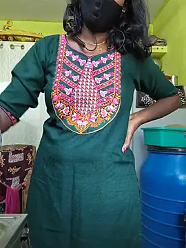 Snapshot of Honey_rosetamil chatting on June 2026 02:53:01 AM Honey rosetamil online show from June 2026 02:53:01 AM