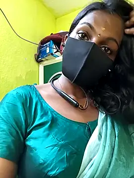 Snapshot of Honey_rosetamil chatting on June 2026 05:56:02 AM Honey rosetamil online show from June 2026 05:56:02 AM