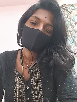 Snapshot of Honey_rosetamil chatting on June 2026 04:51:02 AM Honey rosetamil online show from June 2026 04:51:02 AM