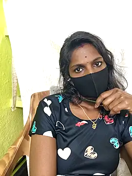 Snapshot of Honey_rosetamil chatting on July 2026 06:26:02 AM Honey rosetamil online show from July 2026 06:26:02 AM
