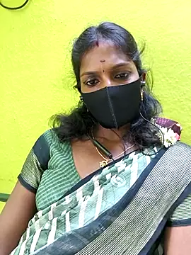 Snapshot of Honey_rosetamil chatting on July 2026 07:34:01 AM Honey rosetamil online show from July 2026 07:34:01 AM