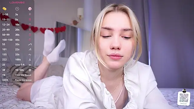 LilianBenskin online show from February 2026 06:45:02 AM