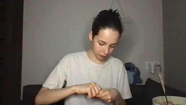 Yuna5343 online show from February 2026 09:12:02 PM