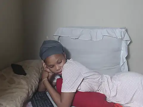  SweetLips  online show from October 2025 10:32:02 PM