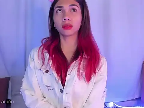 Laurenn 2 online show from November 2025 03:50:01 AM