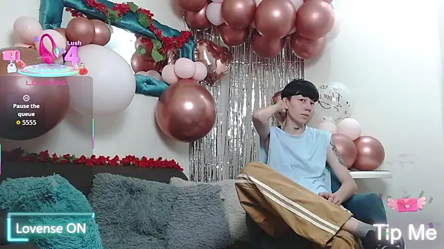 LiamBrown09 online show from February 2026 06:37:02 PM